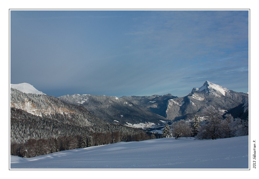 2013_Emeindras_du_dessus_026.jpg - La perturbation arrive de bien belle manière au dessus du Grand Som